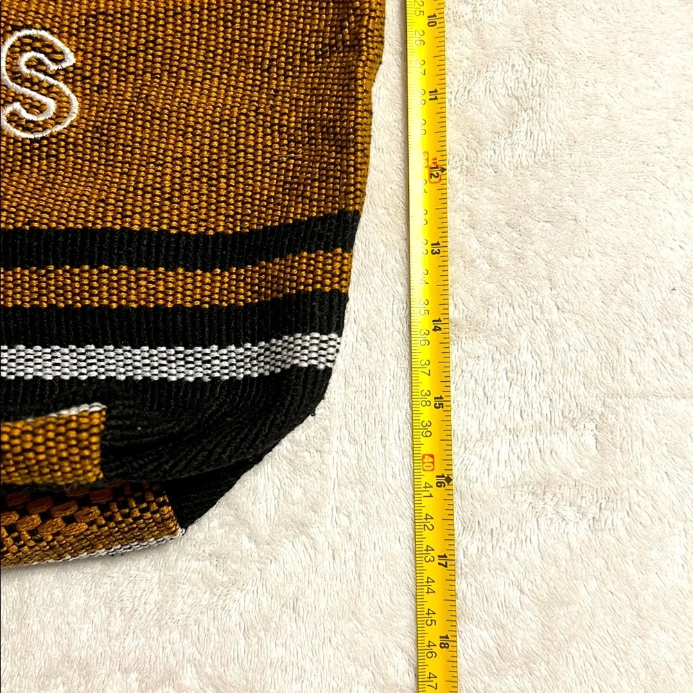 New Orleans Saints Black and Gold Drug Rug Drawstring Backpack. NWOT